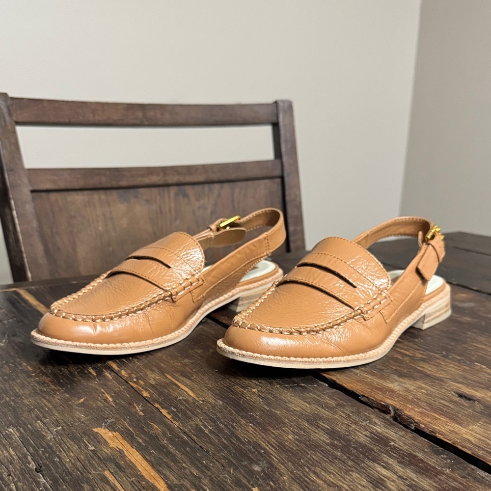 Dolce Vita Women’s Tan Slingback Loafers